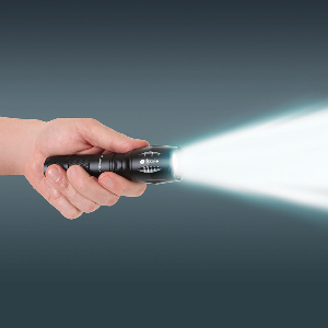  GET A FREE FLASHLIGHT TODAY